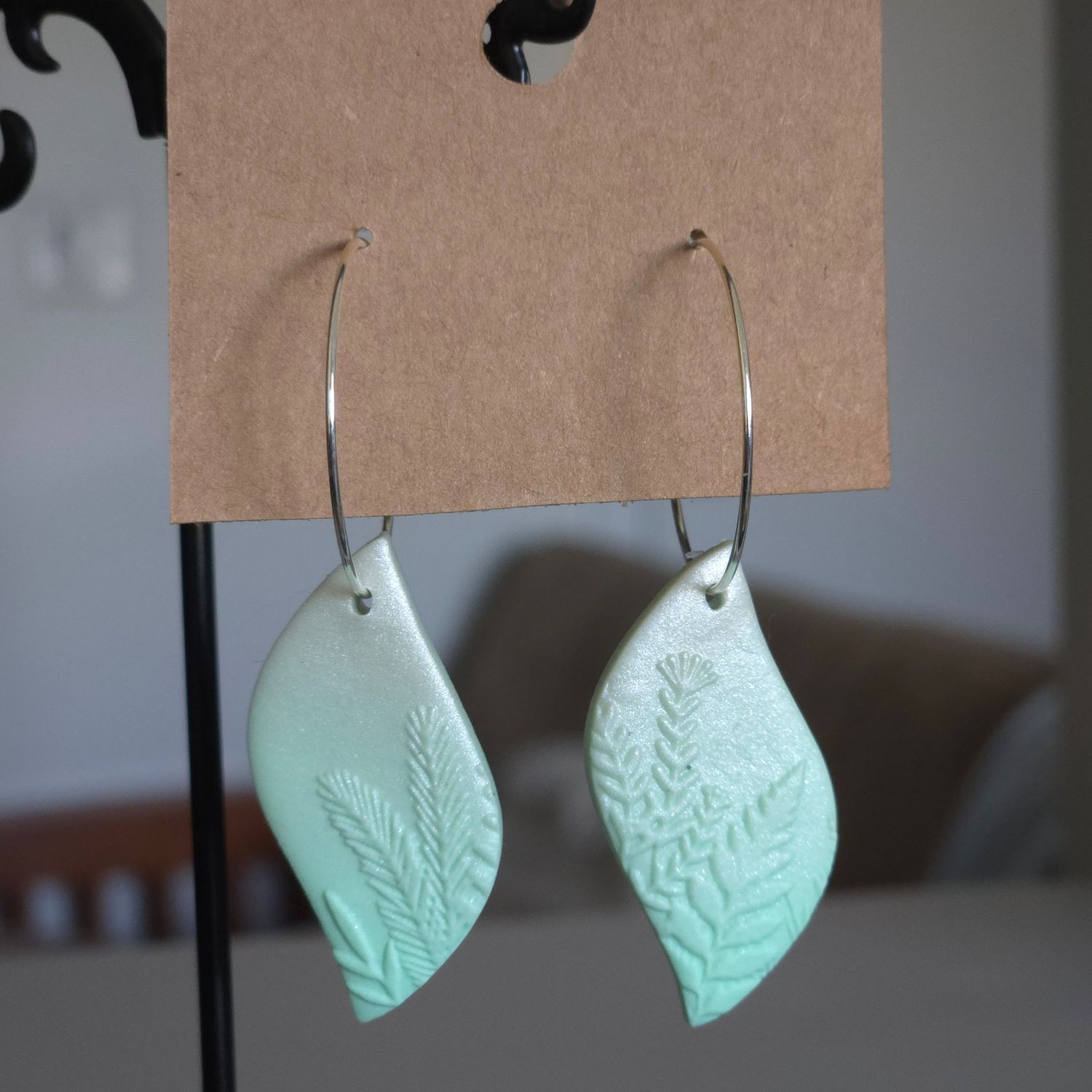 Mint &amp; Pearl White Ombre Plant Stamped Abstracts