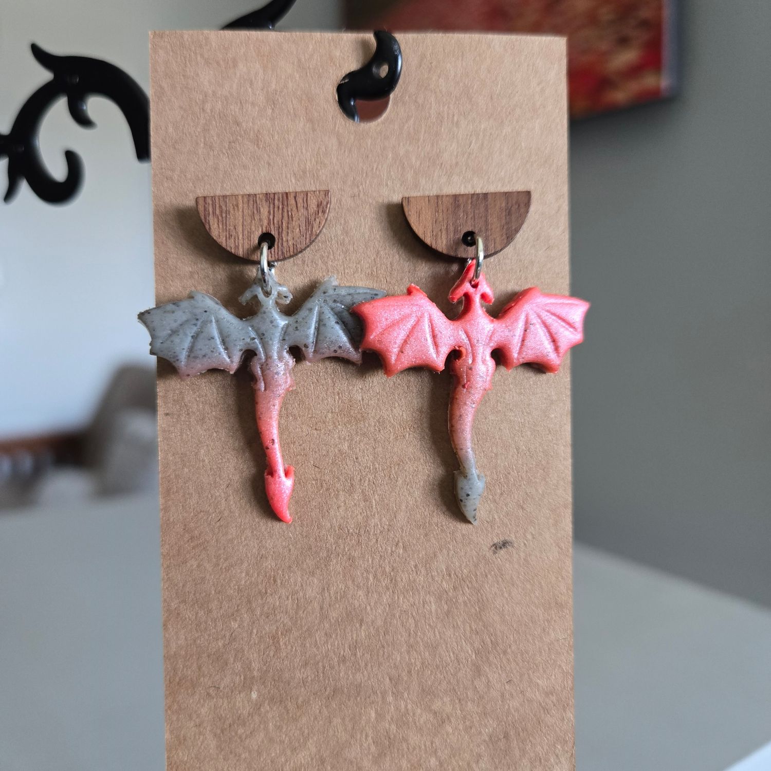 Stone &amp; Salmon Ombre Asymmetrical Small Flying Dragons