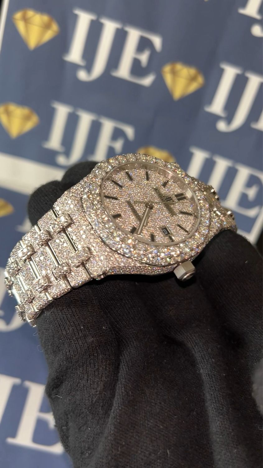 41MM 38CT VVS MOISSANITE WATCH