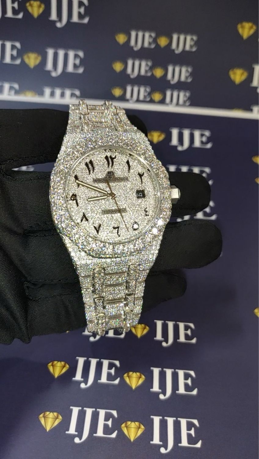 41MM 38CT VVS MOISSANITE WATCH