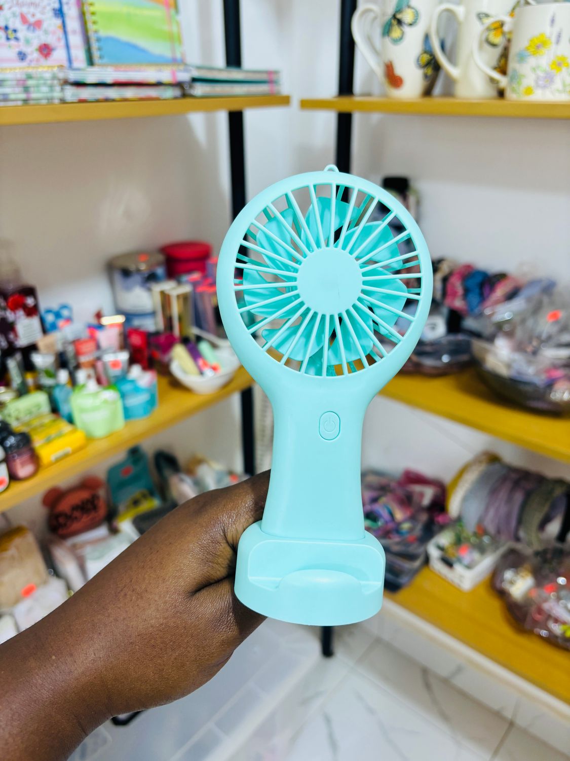 Mini hand fan