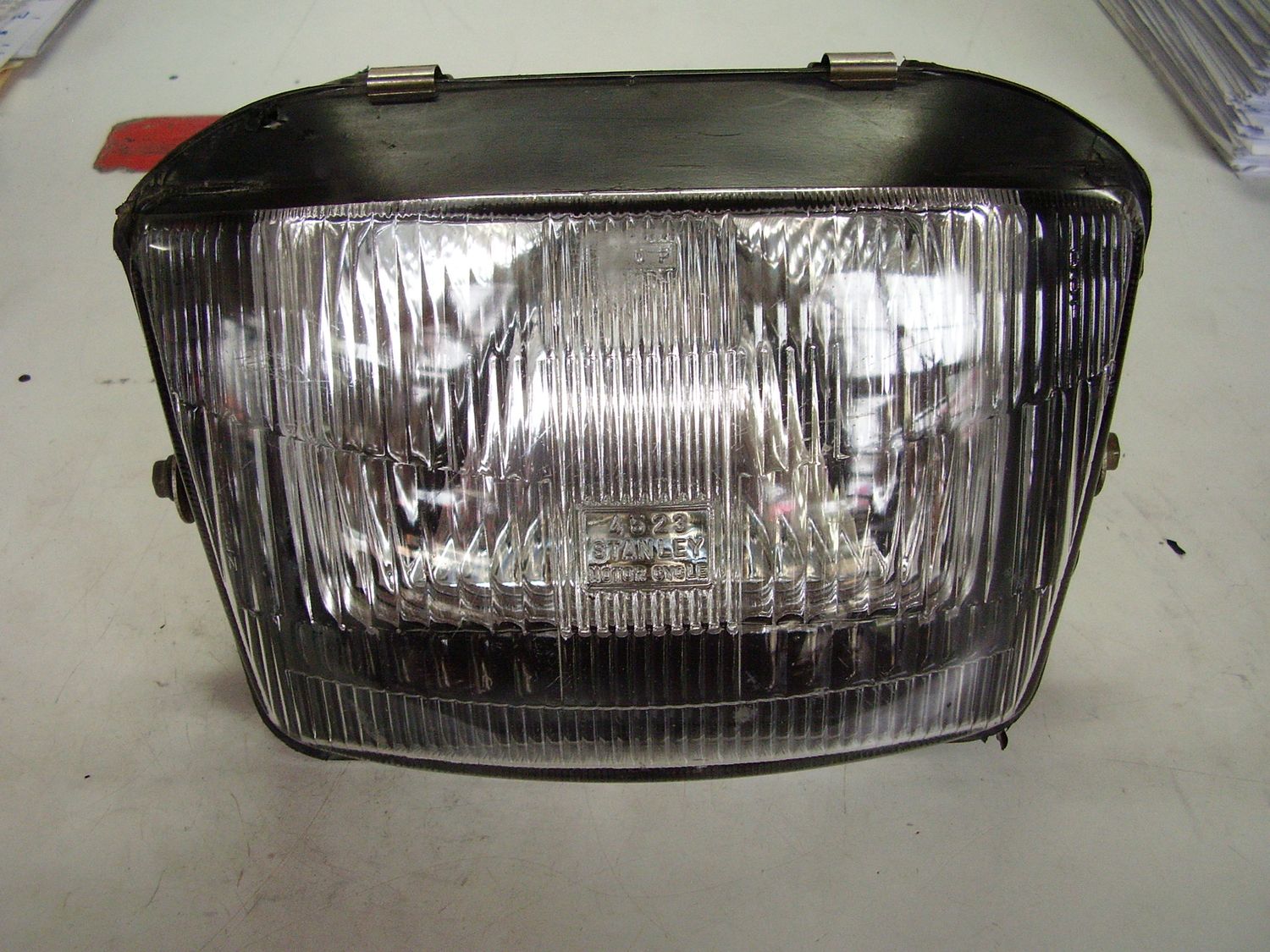 Kawasaki GPX250 Headlight
