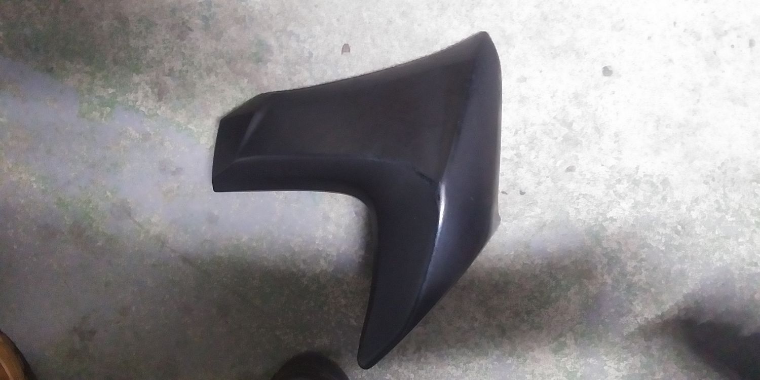 Kawasaki ER650 Left Radiator Shroud