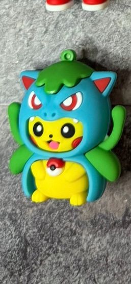 Pokémon keychain doll