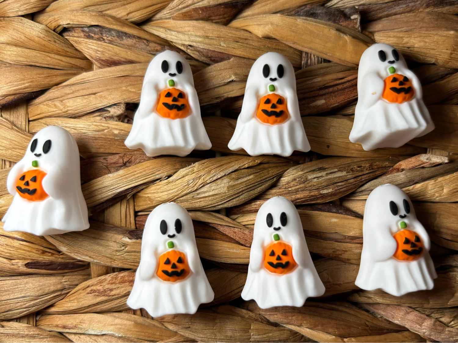 Ghost with Pumpkin Focal 3d