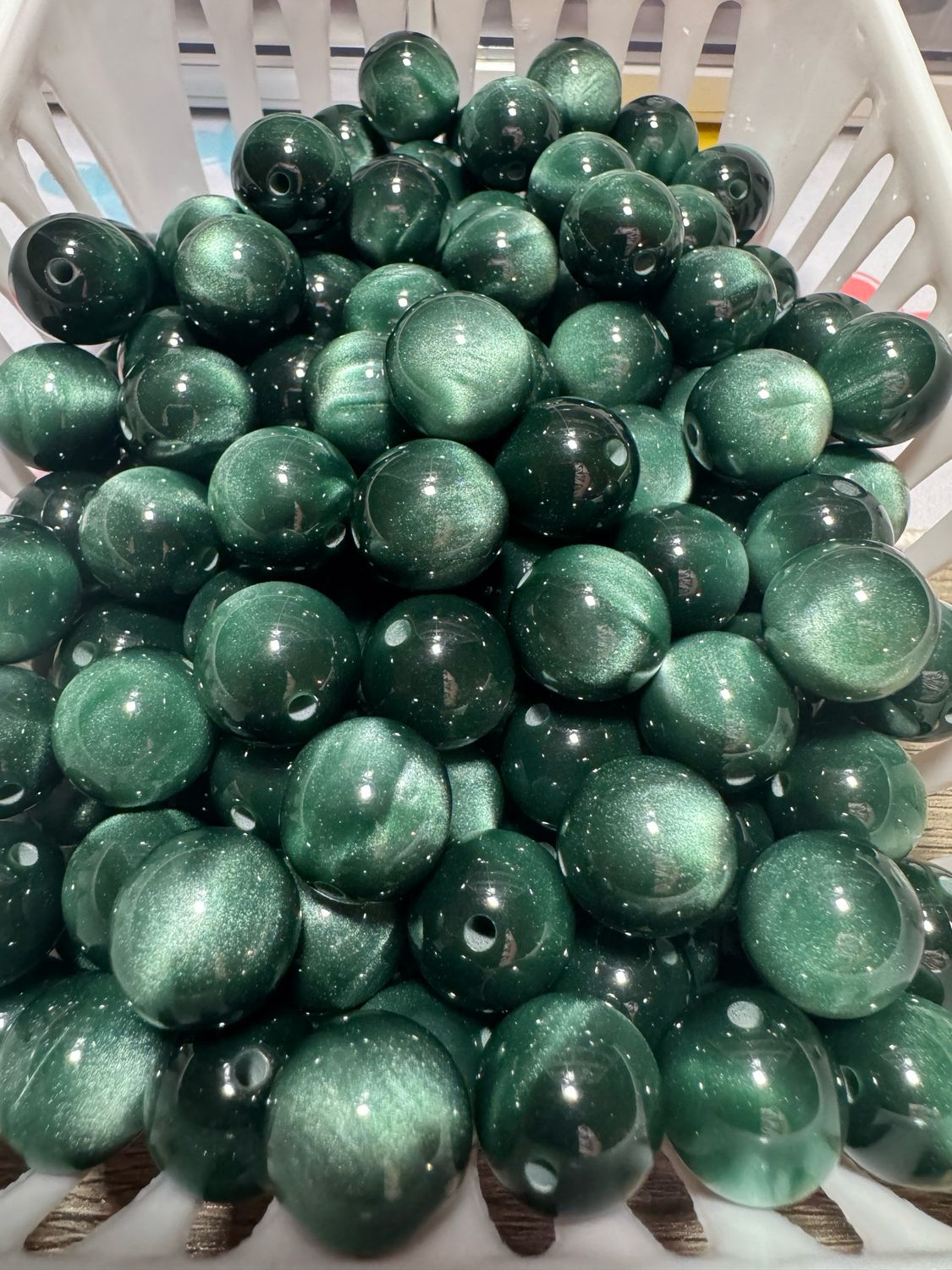15mm Dark Green Cateye Beads