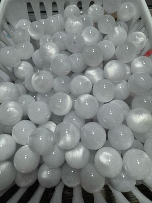 15mm White Cateye Beads