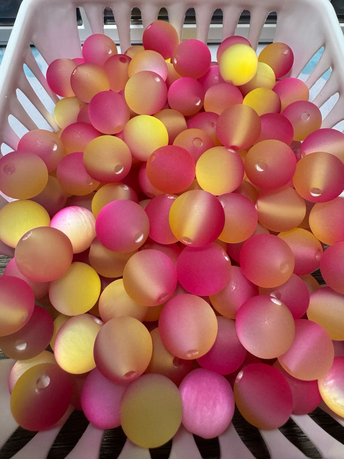 15mm Frosted Ombré Yellow And Pink Beads