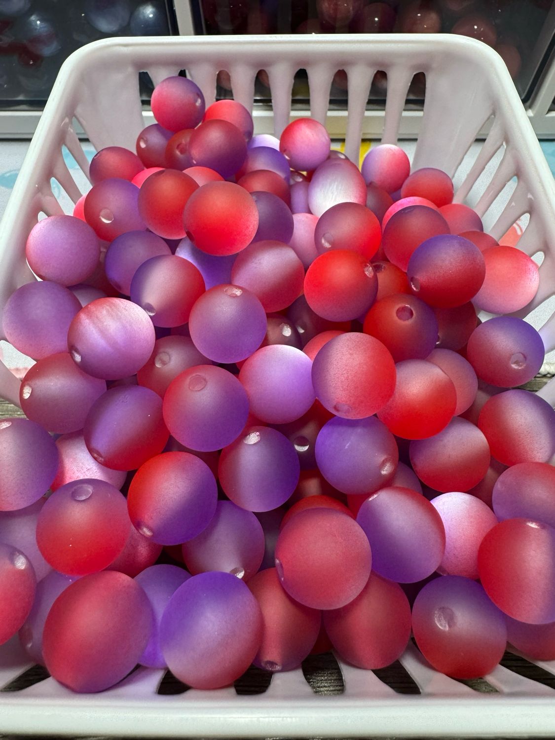 15mm Frosted Ombré Red And Purple Beads