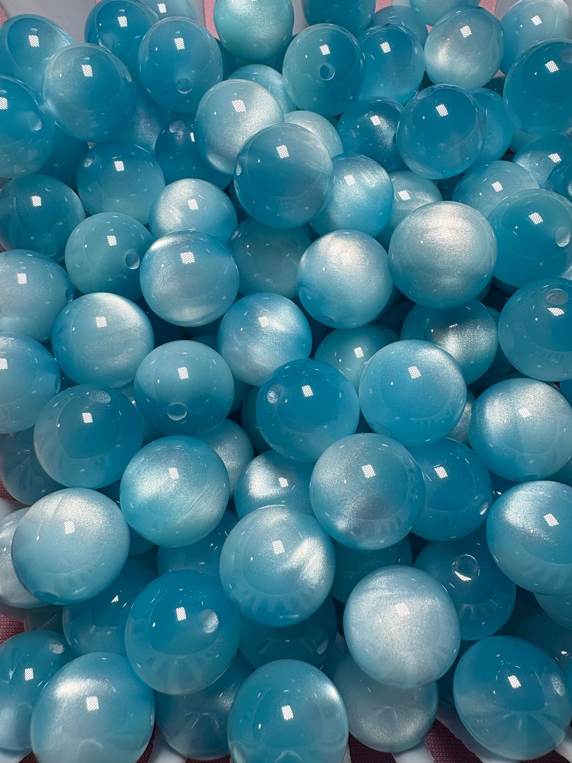 15mm Blue Cateye Beads