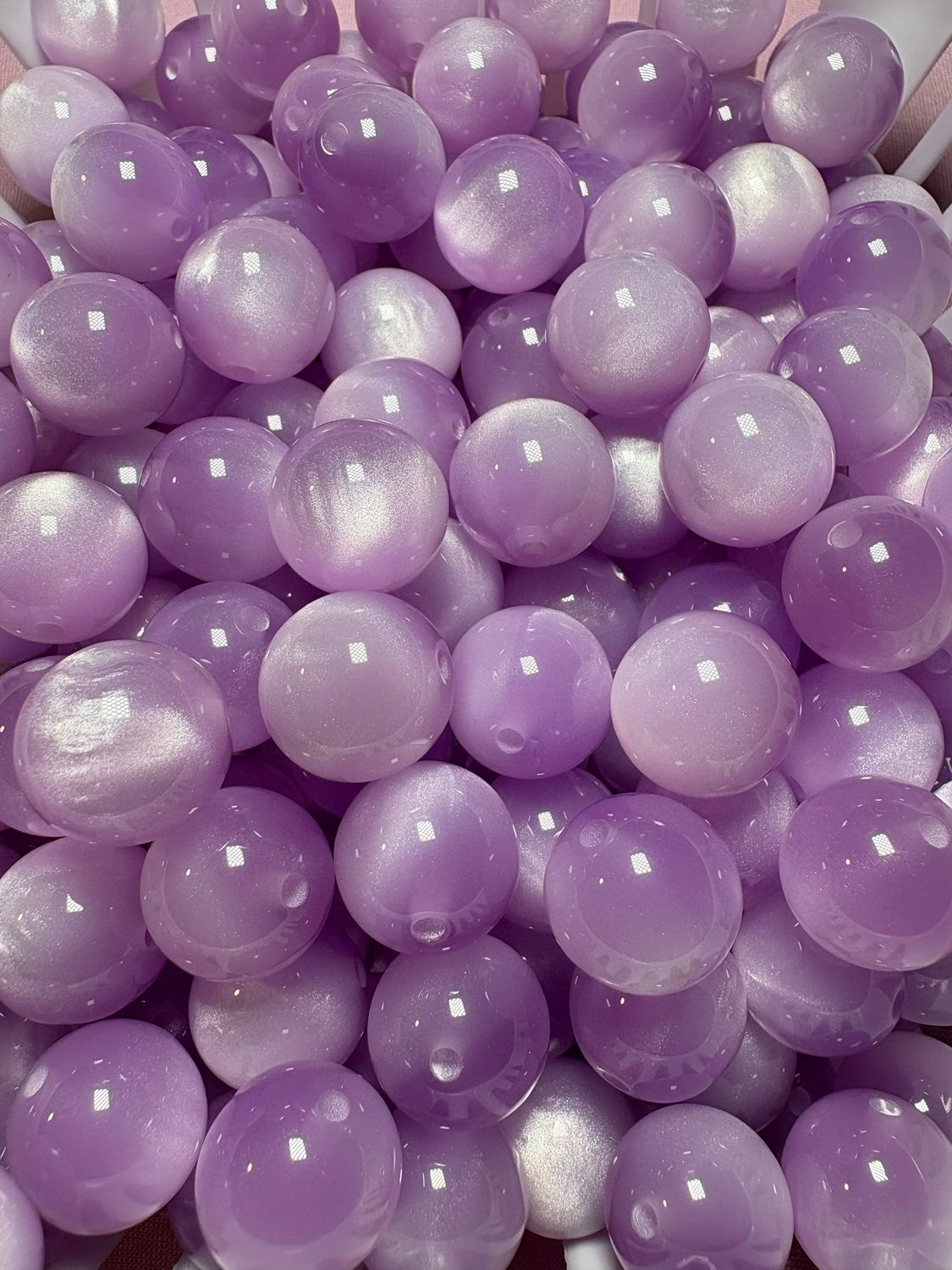 15mm Light Purple Cateye Beads