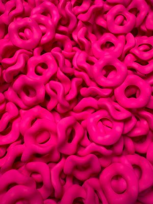 Matte Wavy Spacer Hot Pink