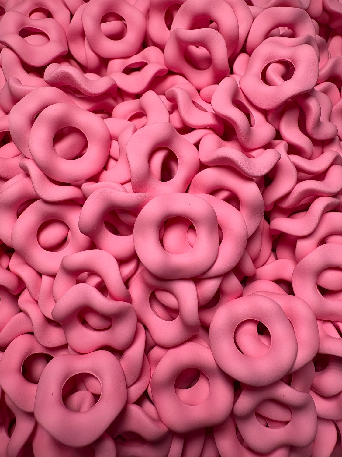 Matte Wavy Spacer Light Pink