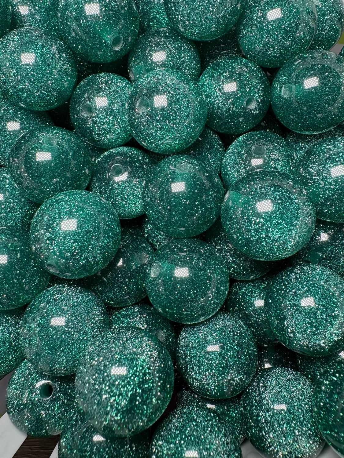 20mm Green Glitter Beads