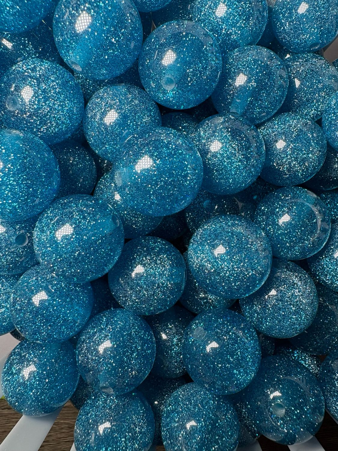20mm Ocean Blue Glitter Beads