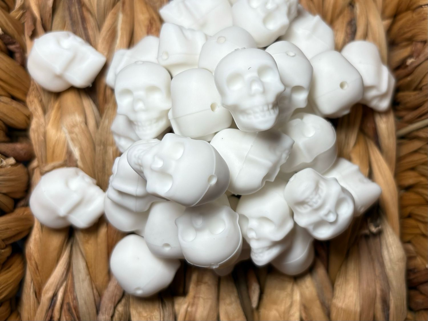White Skull 3d Focal