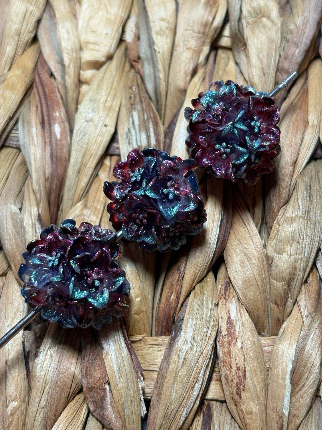 Blue and Purple Glitter Flower Bead