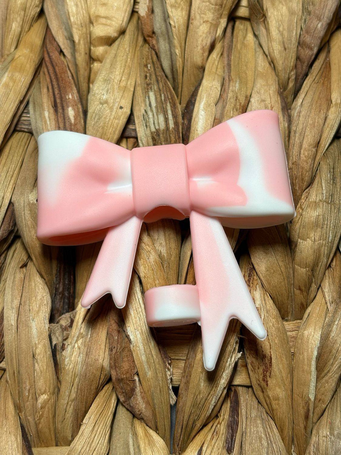Pink and White Ombre Straw Topper