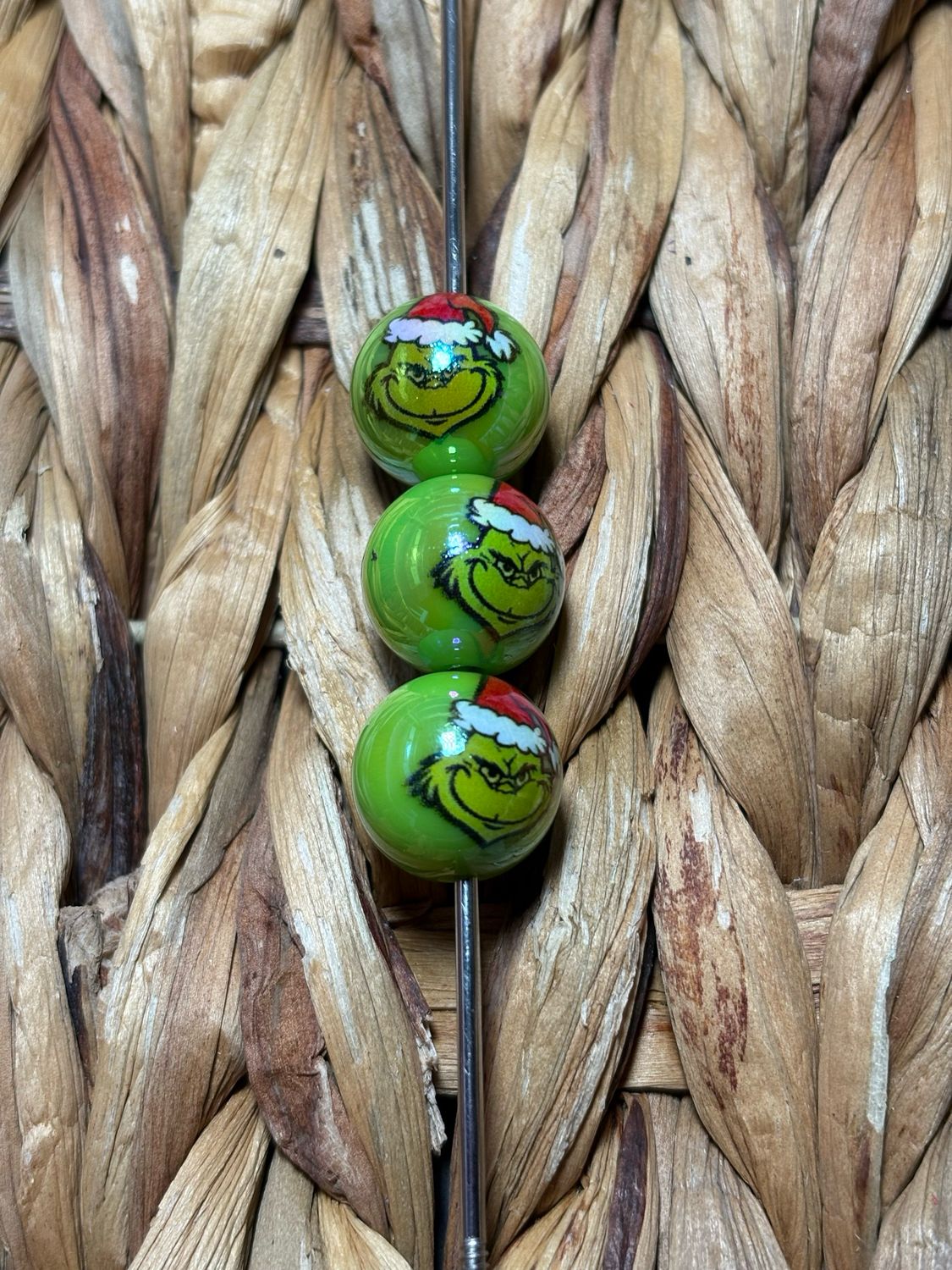 15mm Green Grinch Acrylic Beads