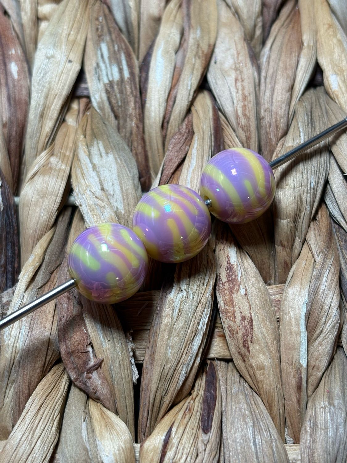 15mm Yellow and Purple Ombre Bead