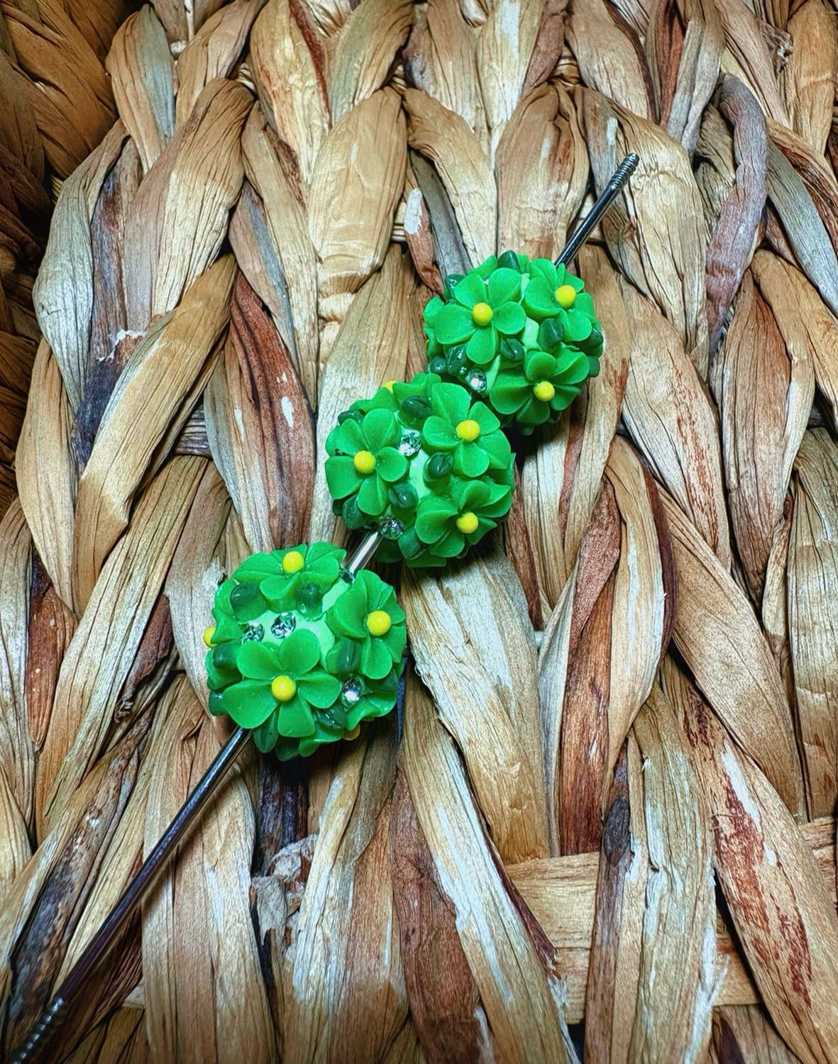 Light Green Flower Bead