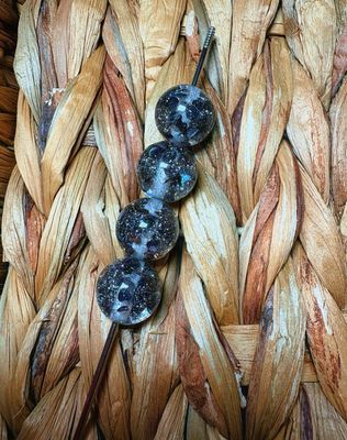 15mm Black Glitter Heart Confetti Beads
