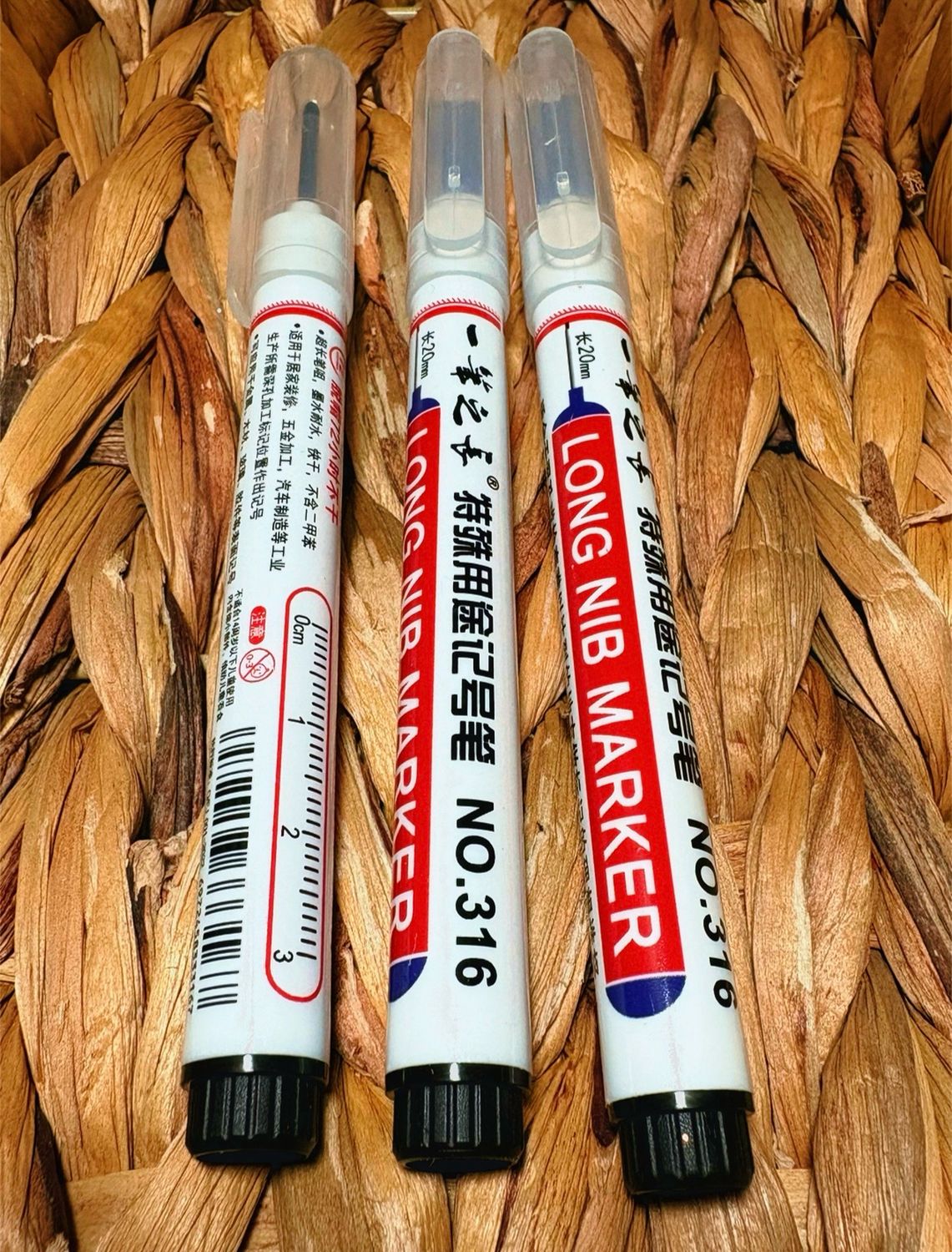 Black Fine Point Marker