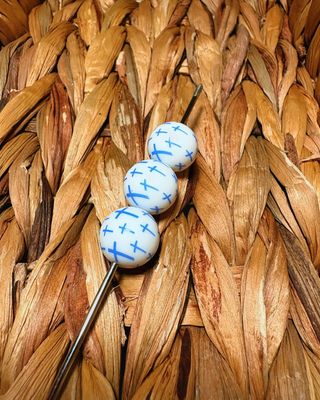 15mm Blue Cross Printed Silicone Beads
