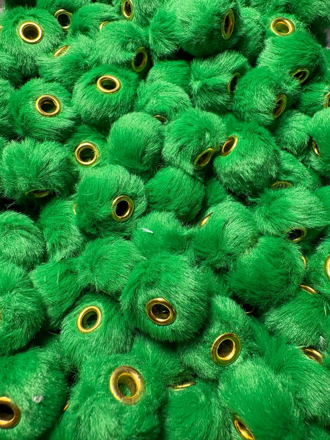 Green Fluffy Pom Pom Spacer