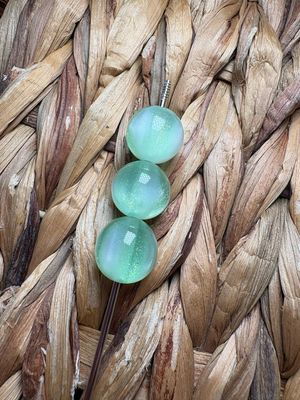 15mm Green and White Ombre Glitter Beads