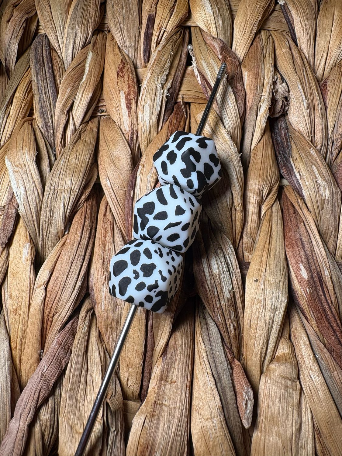 Black &amp; White Cow Hexagon Beads 