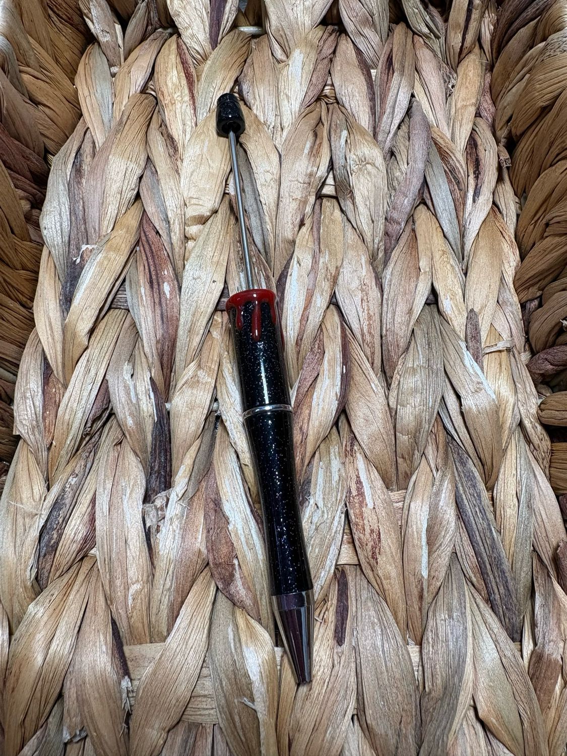 Black Glitter Blood Drip Pen 