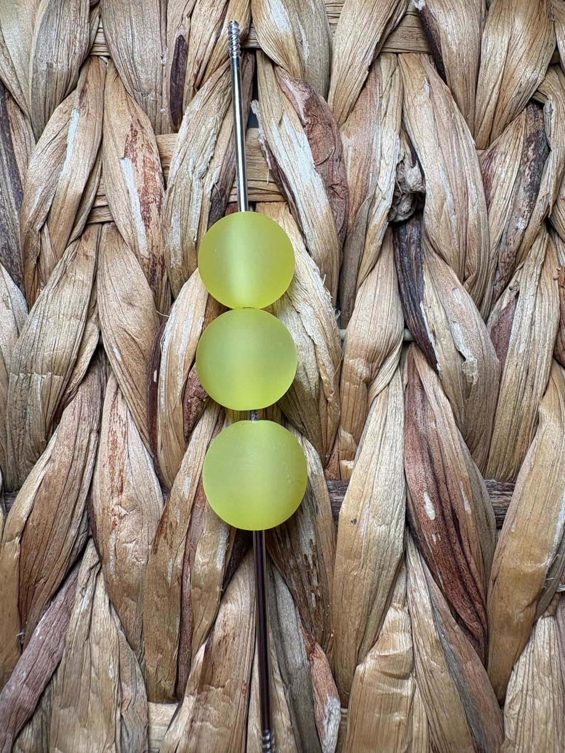 15mm Yellow Frosted Cateye Beads