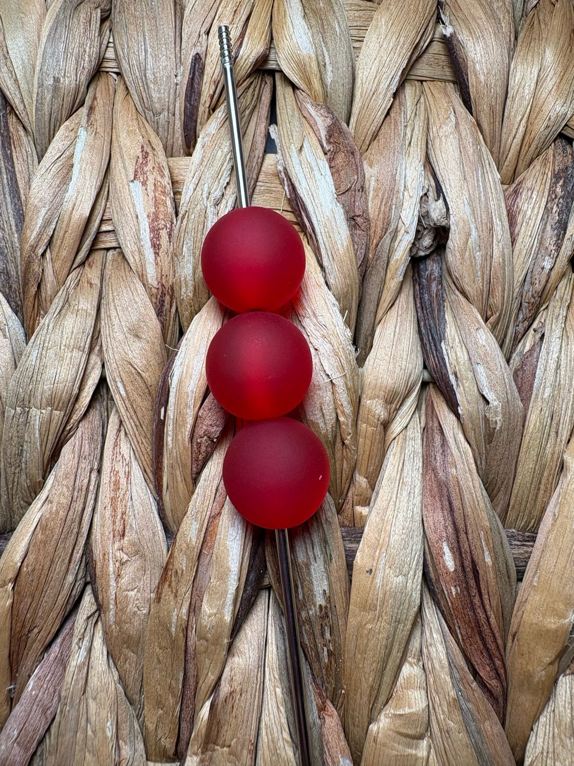 15mm Red Frosted Cateye Beads