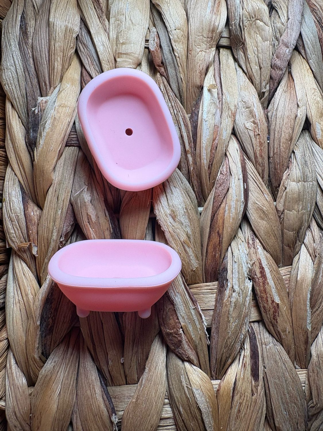 Pink Bathtub Focal