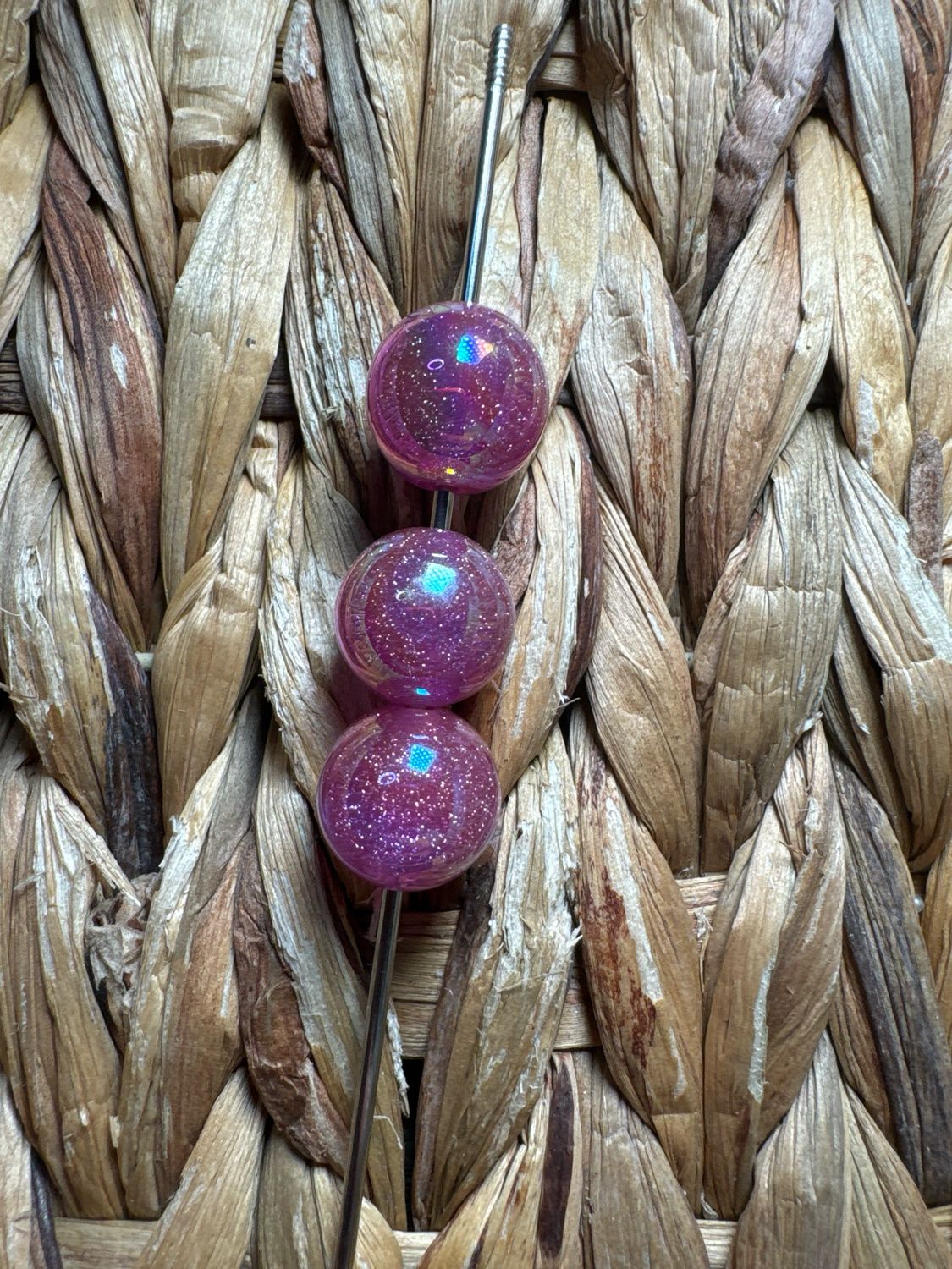 15mm Dark Pink Glitter UV Beads