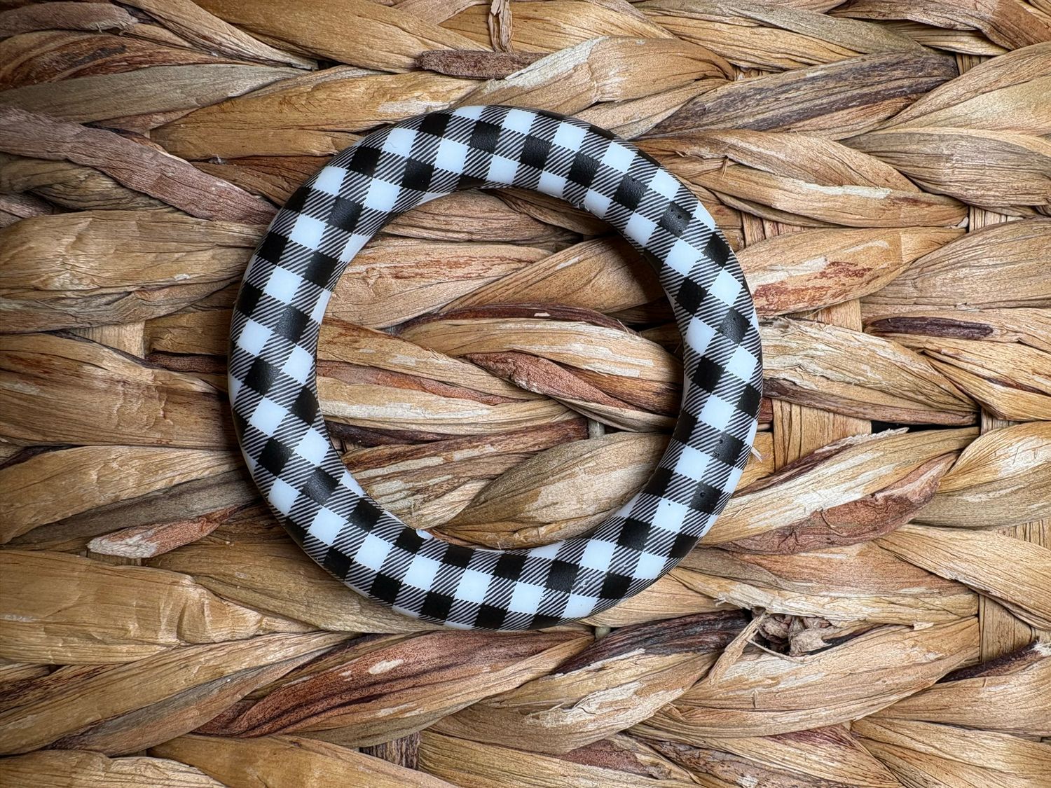 Black and White Plaid Silicone Ring