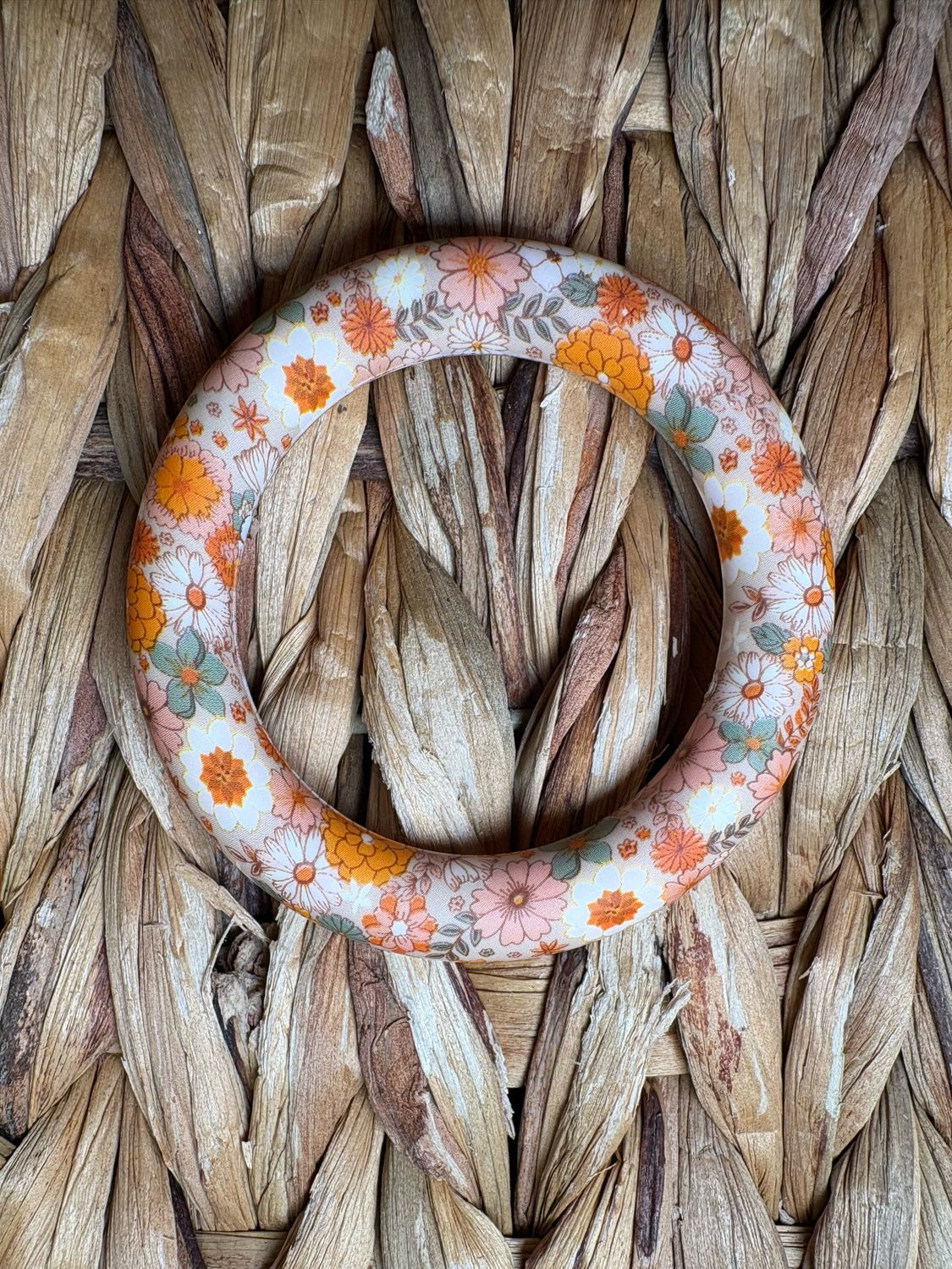 Flower (White &amp; Orange) Silicone Ring