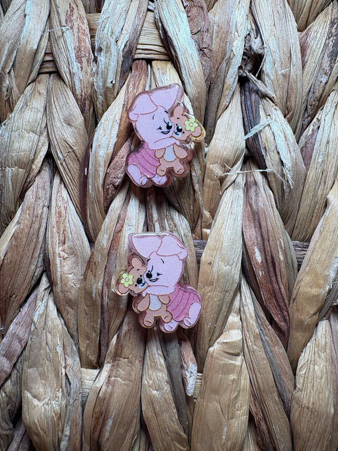 Pig Acrylic Bead