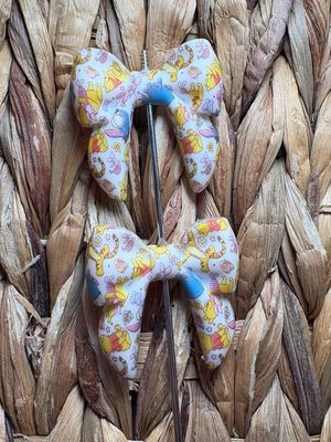 Honey Bear Printed Bow Focal