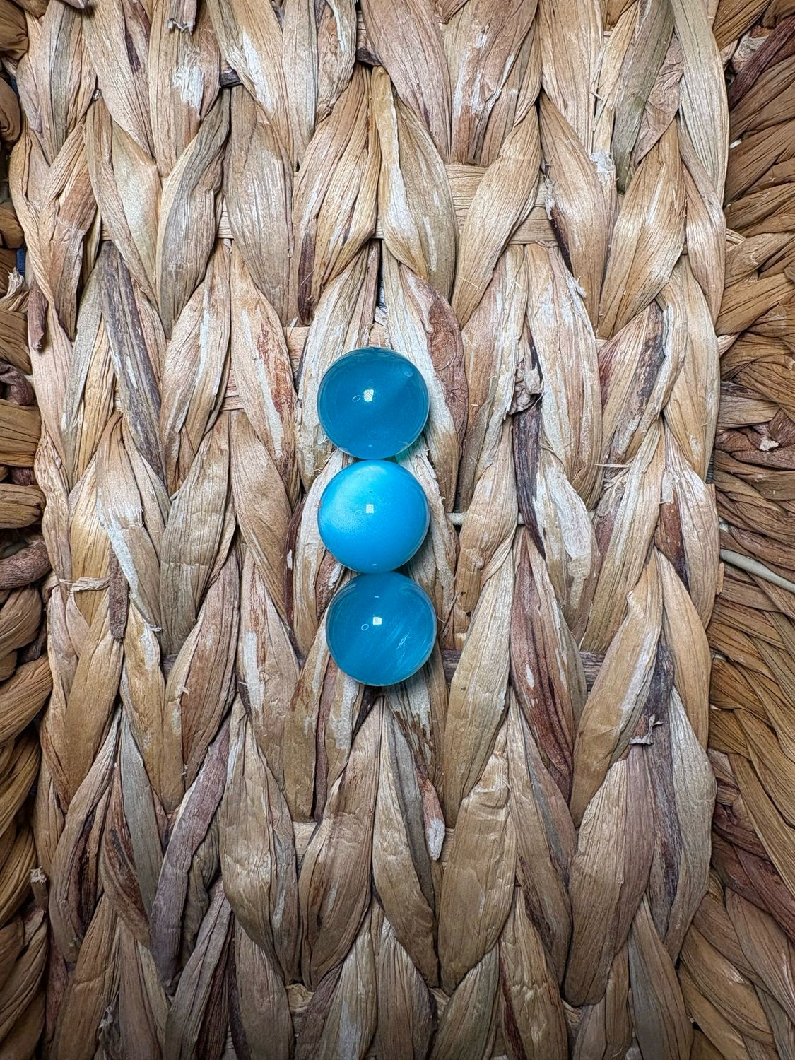 20mm Clear Ocean Blue Cateye Beads