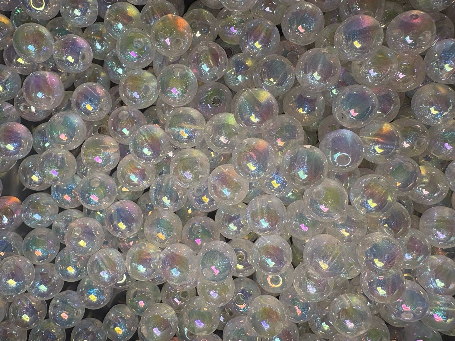 White/Clear 8mm Bead