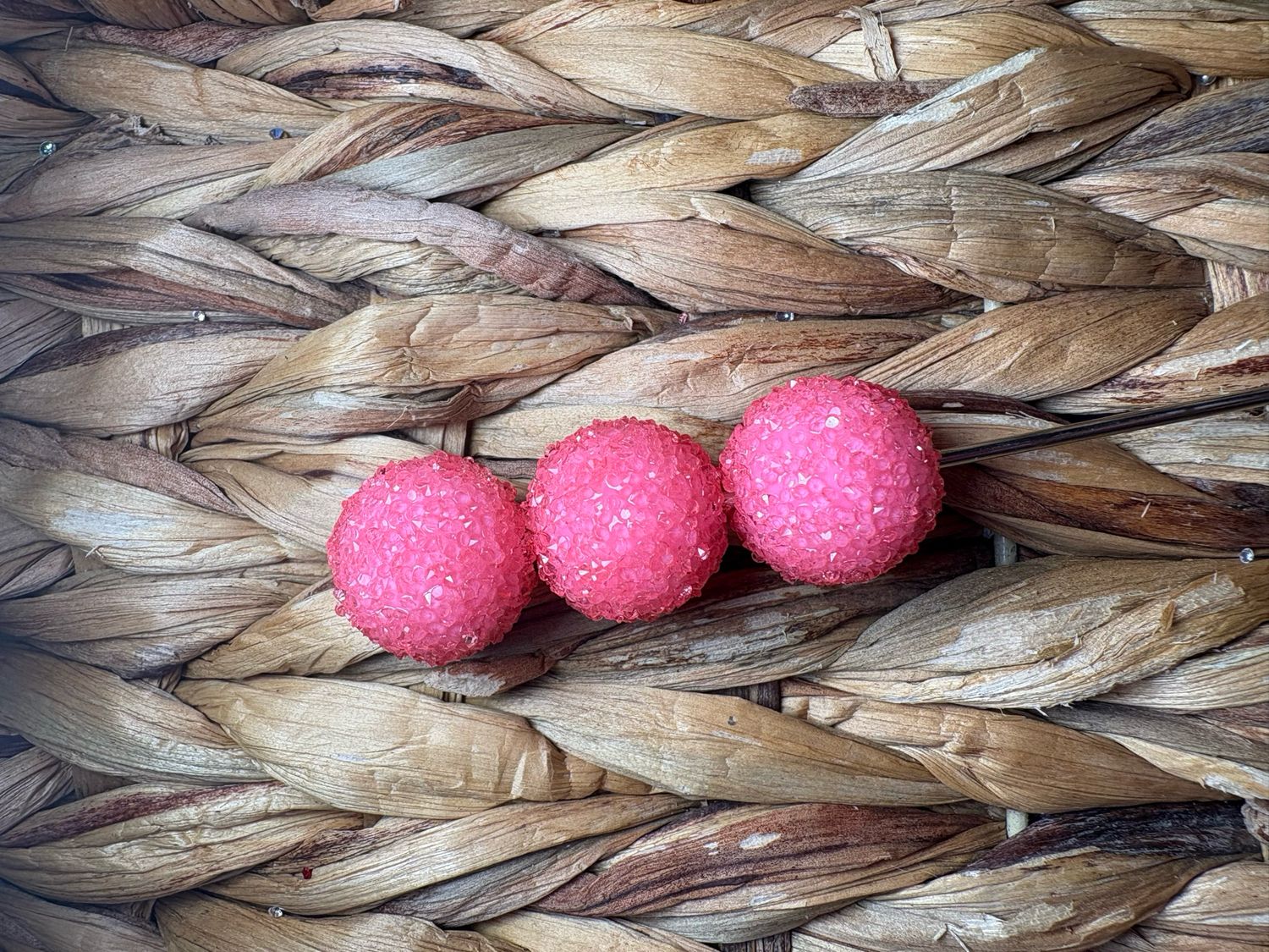 Bubble Gum Pink 20MM Sugar Bead B305