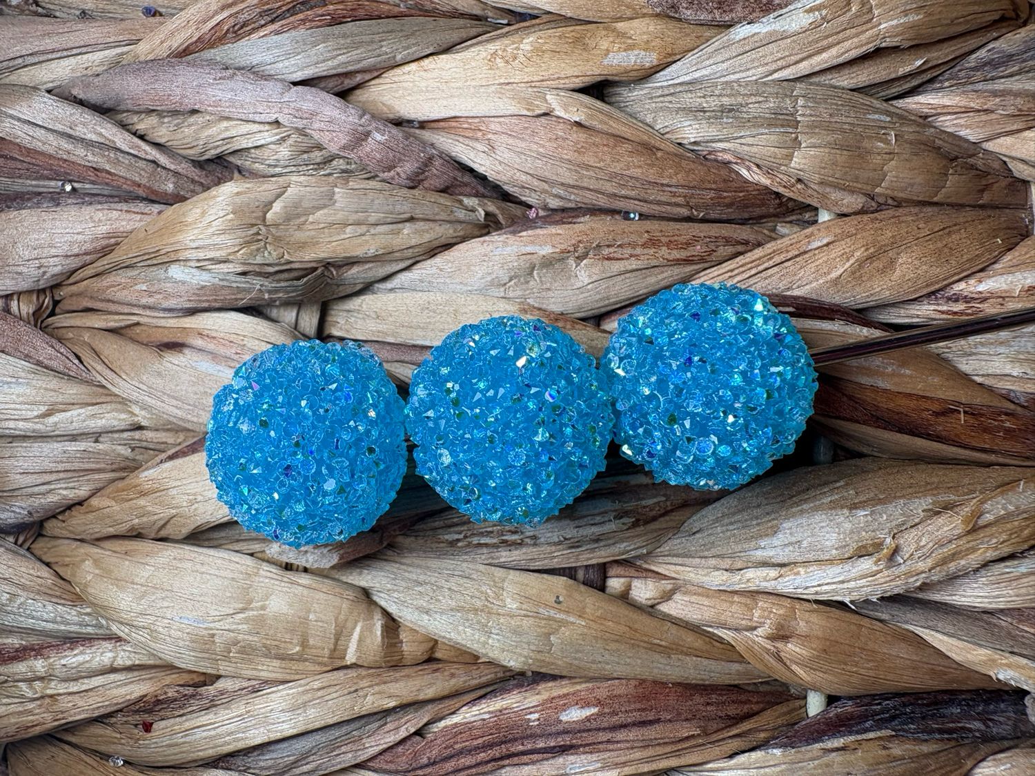 Ocean Blue 20mm Sugar Bead B308