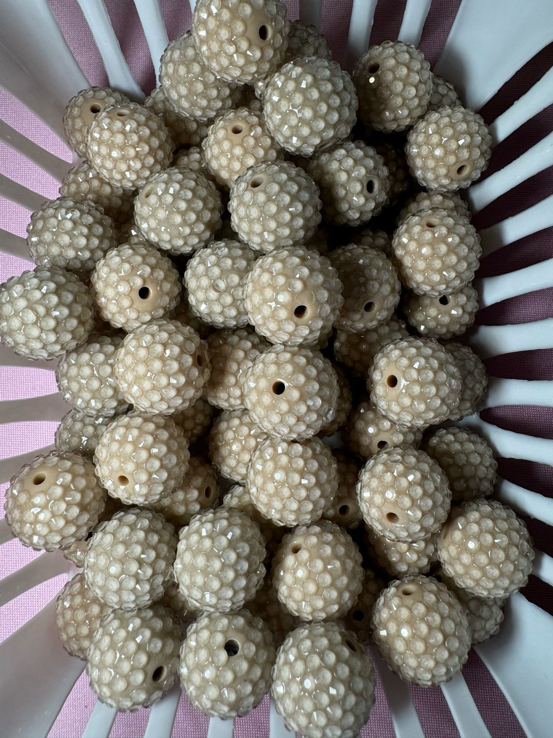 20mm Tan Jelly Rhinestone Bead B301