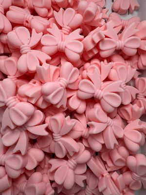 Light Pink Bow Focal F4