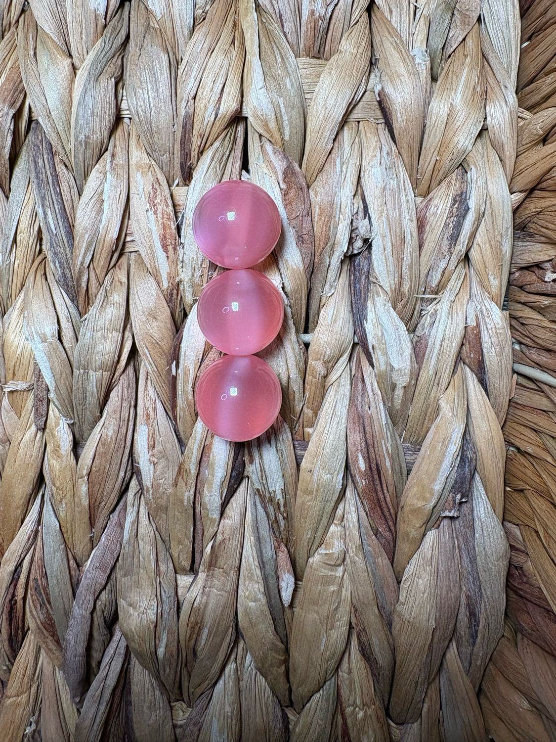 20mm Clear Light Pink Cateye Beads B274