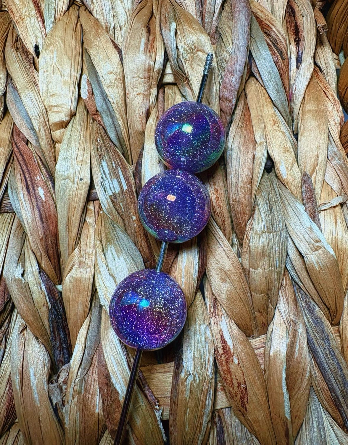 20mm Purple UV Glitter Beads B230