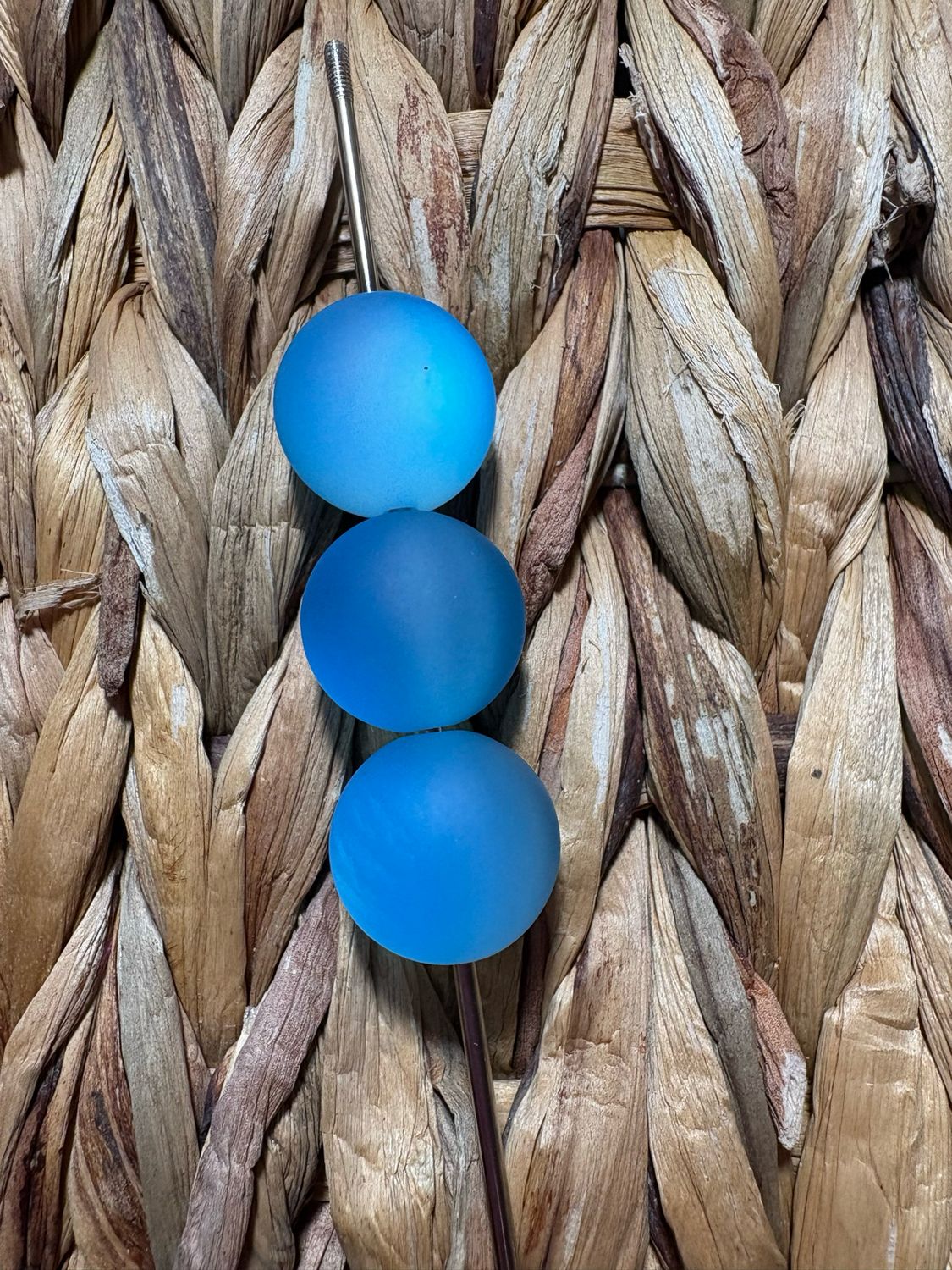 20mm Light Blue Frosted Cateye Beads B263