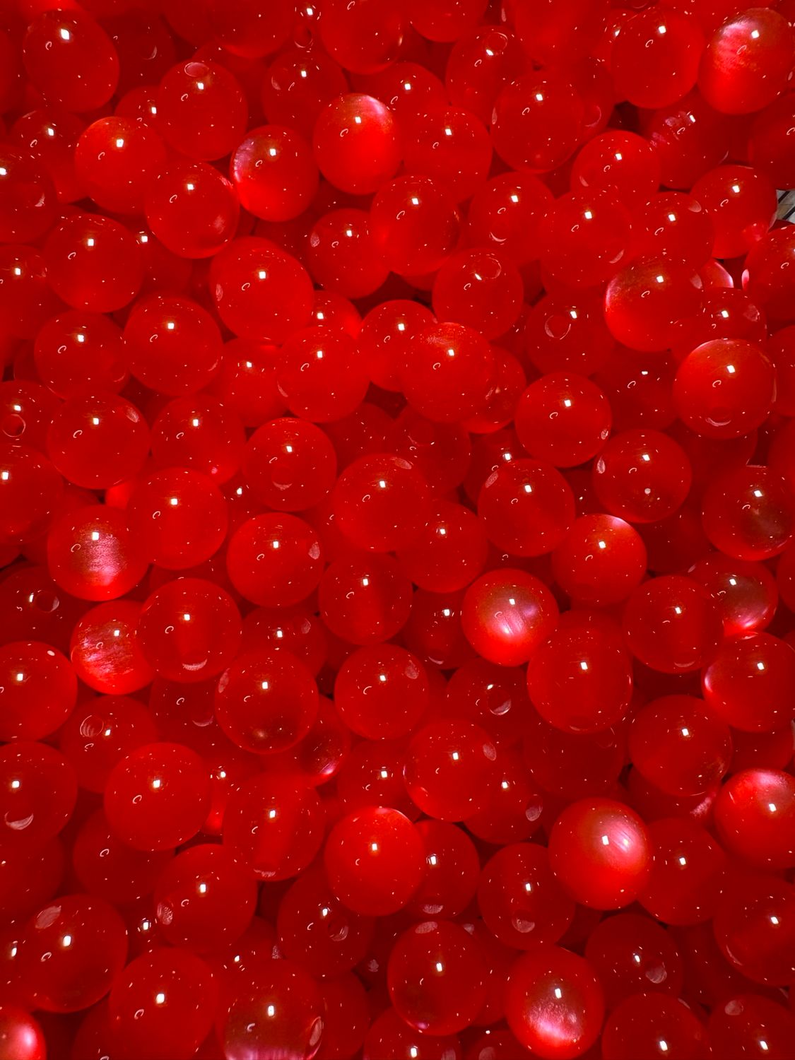 12mm Red Cateye Beads B114